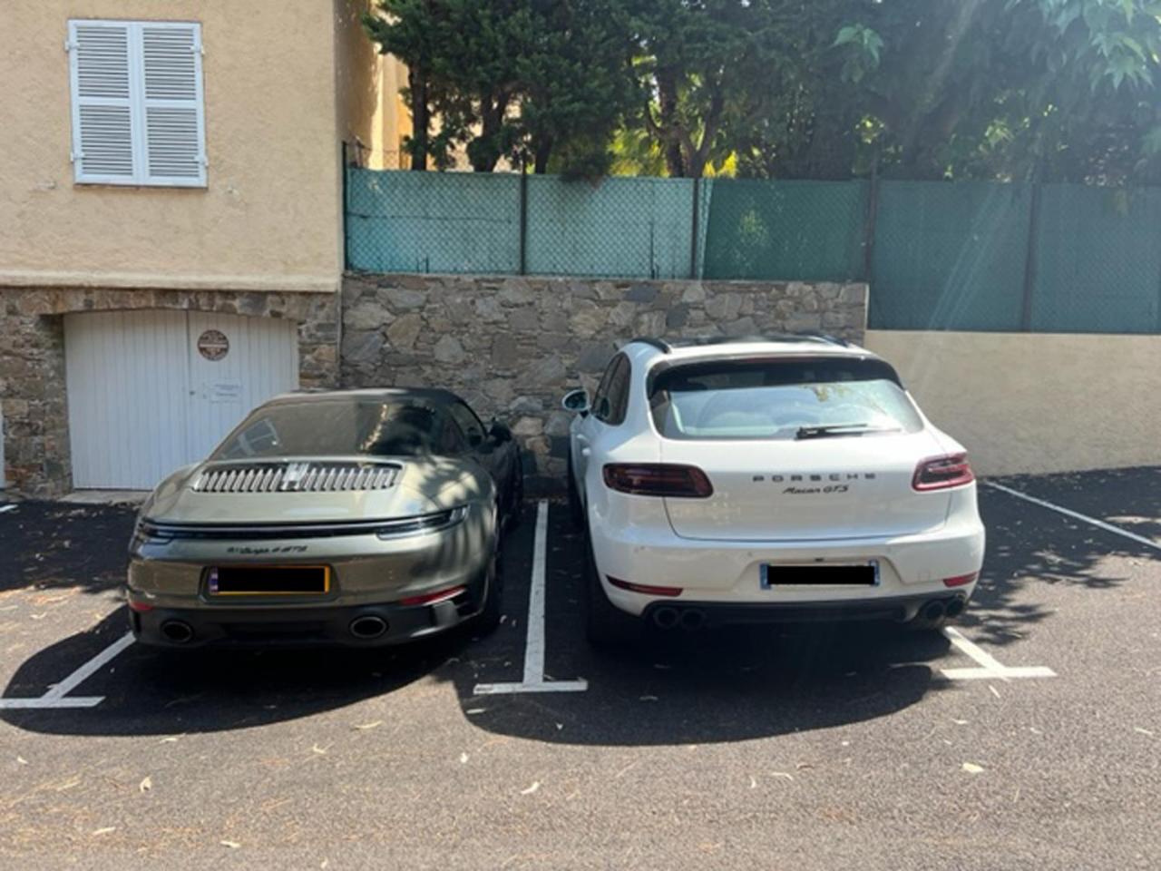 Superbe Appartement Avec Terrasse Jardin Et Parking Prive แซ็ง-ทรอเป ภายนอก รูปภาพ