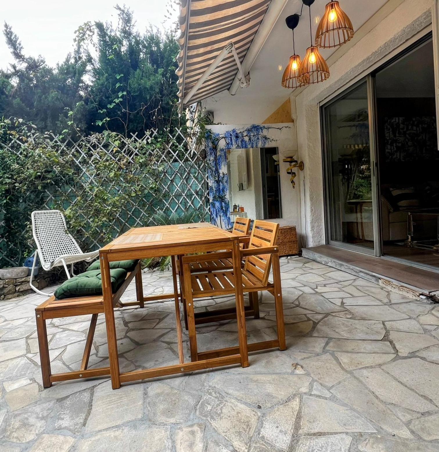 Superbe Appartement Avec Terrasse Jardin Et Parking Prive แซ็ง-ทรอเป ภายนอก รูปภาพ
